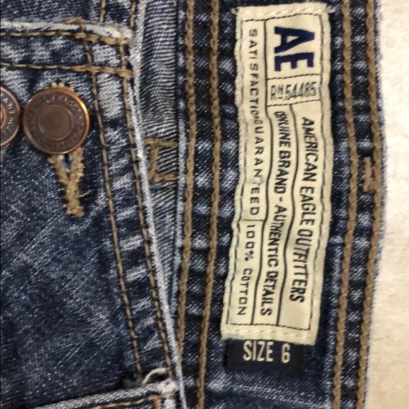 American Eagle flare leg cropped jeans - Picture 4 of 4